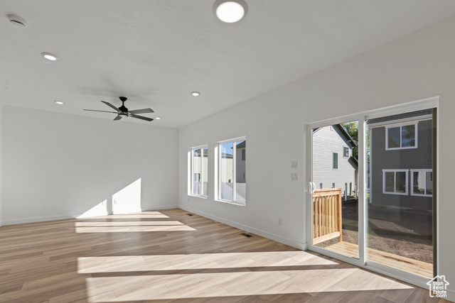 Photo 11 for MLS #2114267 at 2753 S Patricia Dr #6