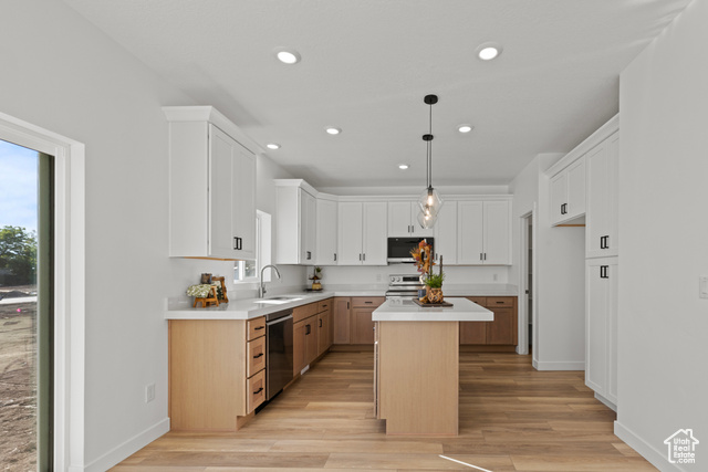 Photo 8 for MLS #2114267 at 2753 S Patricia Dr #6