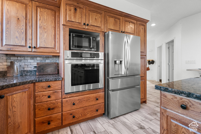 Photo 15 for MLS #2114274 at 6124 Osmond Dr