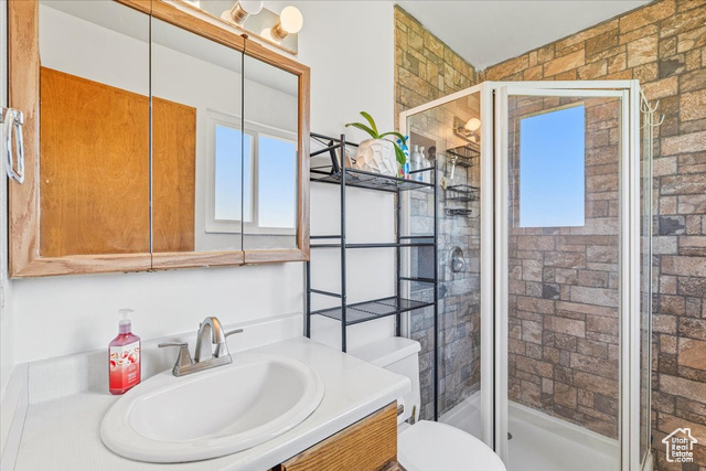 Photo 15 for MLS #2114303 at 3750 W Bingham Creek Rd