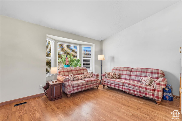 Photo 4 for MLS #2114303 at 3750 W Bingham Creek Rd