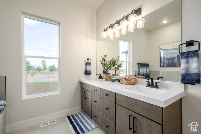 Photo 15 for MLS #2114317 at 1117 N Birch Wood Way #119