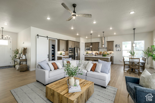Photo 7 for MLS #2114317 at 1117 N Birch Wood Way #119