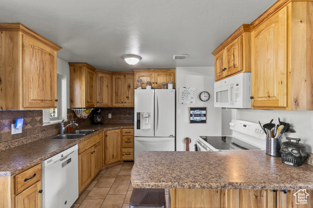 Photo 14 for MLS #2114337 at 626 W 275 South