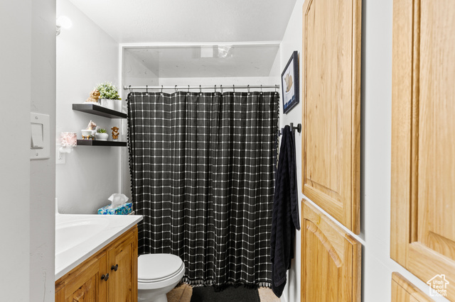 Photo 20 for MLS #2114337 at 626 W 275 South