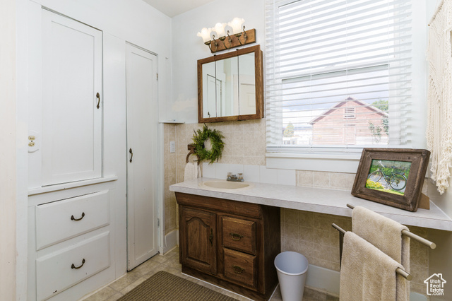 Photo 18 for MLS #2114343 at 260 S 1st