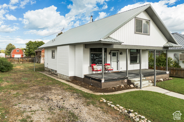Photo 36 for MLS #2114343 at 260 S 1st
