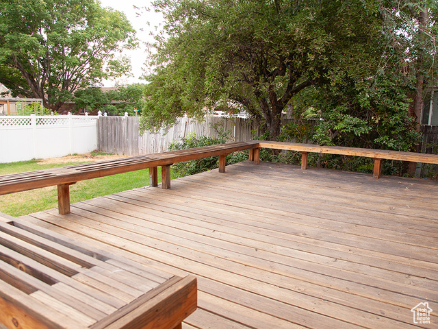 Photo 54 for MLS #2114347 at 74 Park Ln
