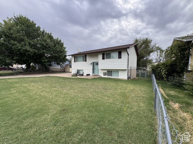 Photo 13 - 4935 S 2875 West, Roy UT 84067