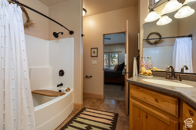 Photo 27 for MLS #2114370 at 320 N W Los Barancos Ln