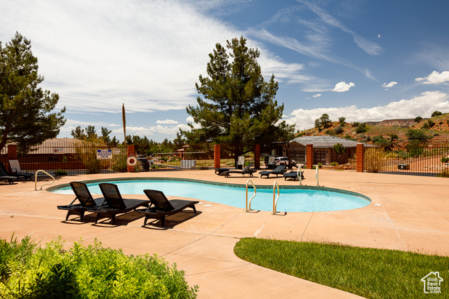 Photo 58 for MLS #2114370 at 320 N W Los Barancos Ln