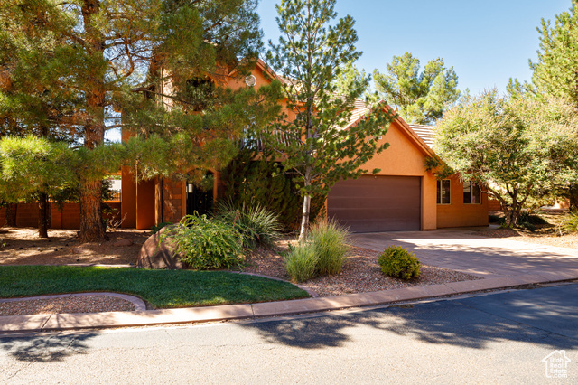 Photo 49 for MLS #2114370 at 320 N W Los Barancos Ln