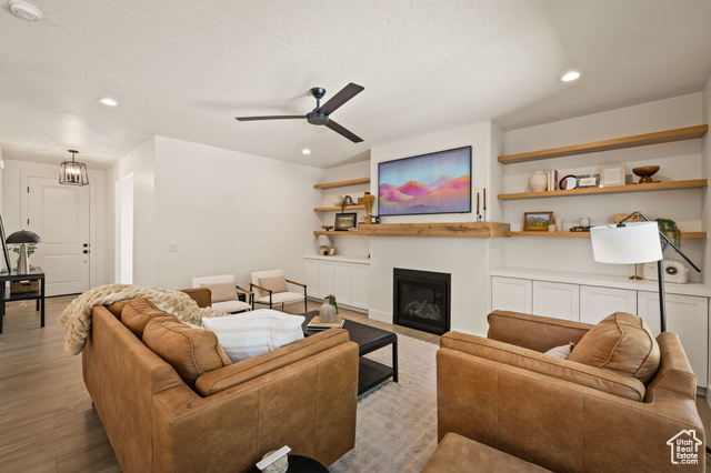 Photo 4 for MLS #2114387 at 8366 S Levine Ln