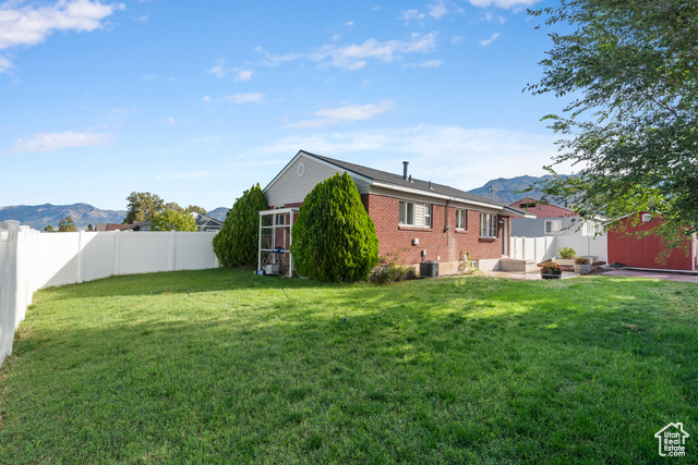 Photo 26 for MLS #2114396 at 313 E 4650 South
