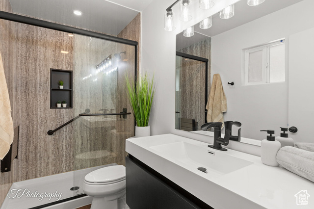 Photo 12 for MLS #2114422 at 592 N 1050 West