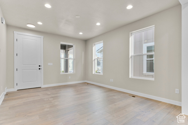 Photo 7 for MLS #2114436 at 11204 S Fordman Way