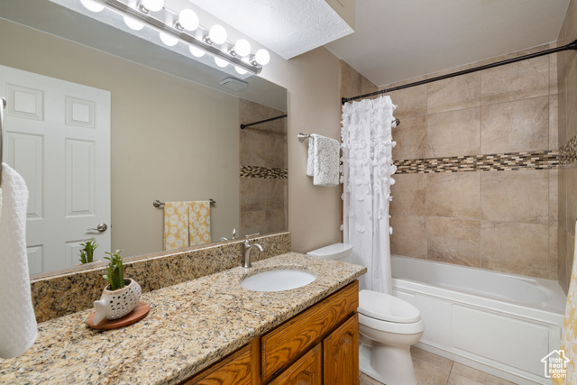 Photo 11 for MLS #2114438 at 275 S Valley Dr #J111