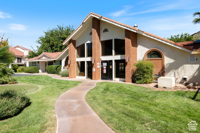 Photo 12 for MLS #2114438 at 275 S Valley Dr #J111
