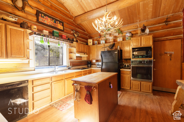 Photo 12 for MLS #2114461 at 391 S Cedar Tree Dr