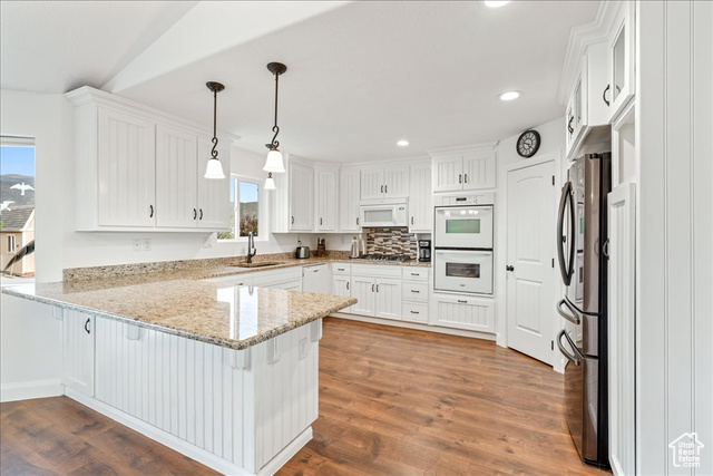 Photo 13 for MLS #2114464 at 3367 Westward Ave