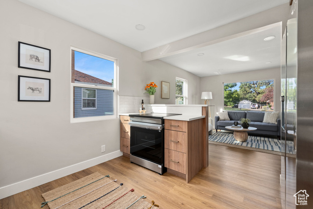 Photo 9 for MLS #2114468 at 757 S 1000 West