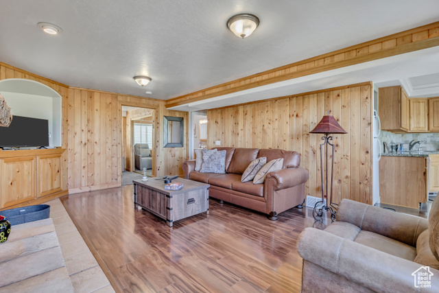 Photo 33 for MLS #2114473 at 2059 E Bear Ridge Cv