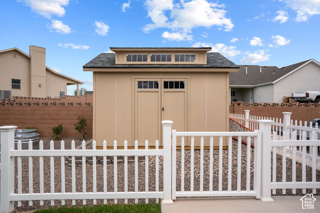 Photo 38 for MLS #2114479 at 1112 W 275 South