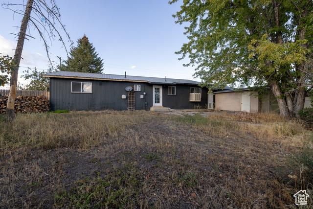 Photo 11 for MLS #2114491 at 1324 E 4000 South