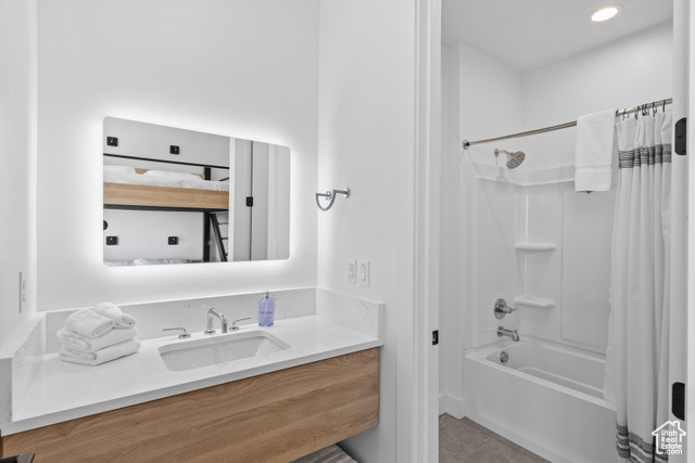 Photo 48 for MLS #2114505 at 158 Cabin Hollow Rd