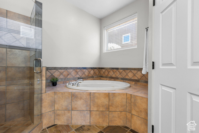 Photo 25 for MLS #2114517 at 2255 N Tuweap Dr #58