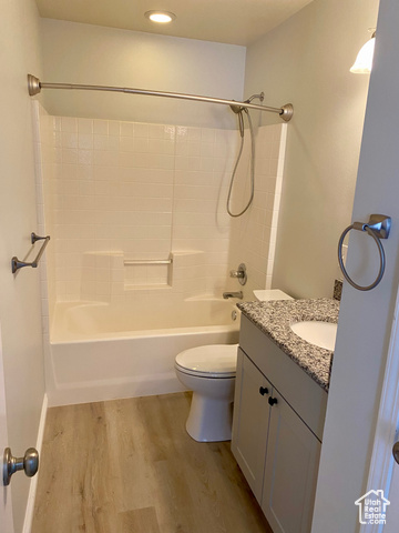 Photo 12 for MLS #2114526 at 539 N 780 East