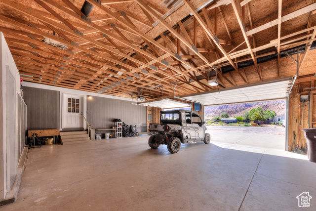 Photo 47 for MLS #2114536 at 33 Merriam Ct