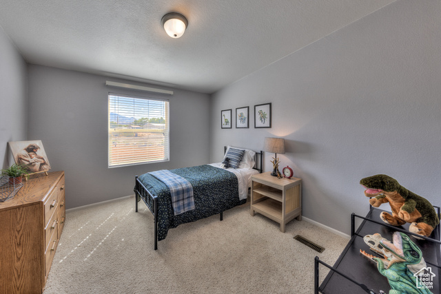 Photo 20 for MLS #2114536 at 33 Merriam Ct
