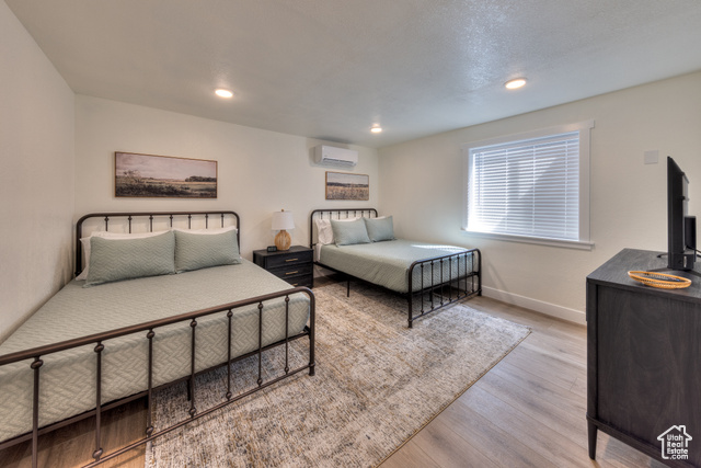 Photo 42 for MLS #2114536 at 33 Merriam Ct