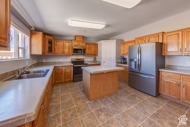 Photo 11 for MLS #2114536 at 33 Merriam Ct