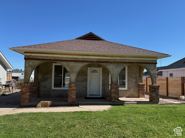 Photo 2 for MLS #2114537 at 330 N State St