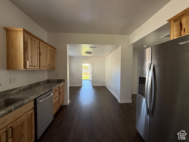 Photo 21 for MLS #2114537 at 330 N State St