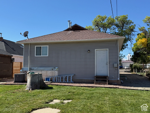 Photo 33 for MLS #2114537 at 330 N State St
