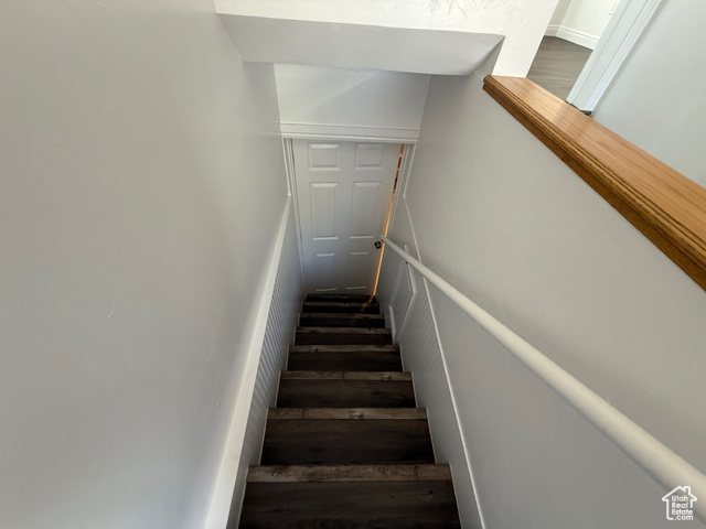 Photo 30 for MLS #2114537 at 330 N State St