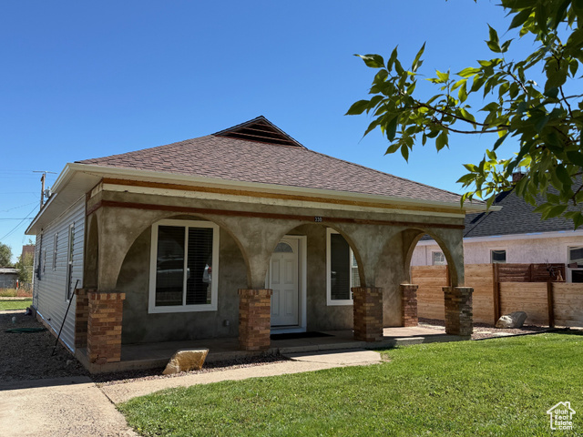 Photo 3 for MLS #2114537 at 330 N State St
