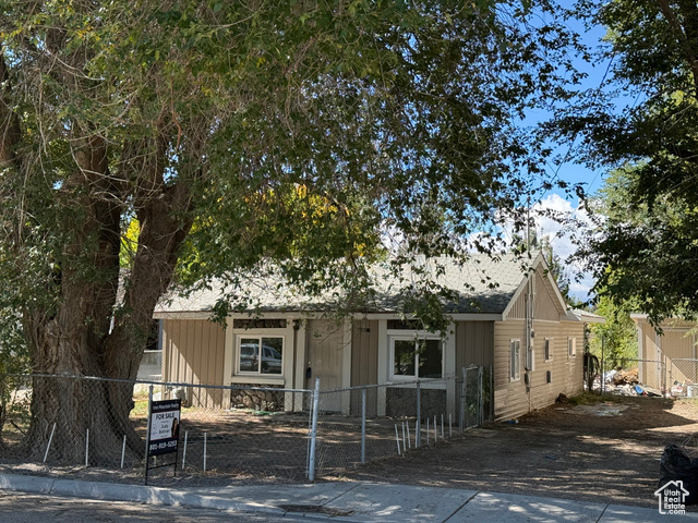 View photos for 140 S 600 East MLS #2114547 - 140 S 600 East