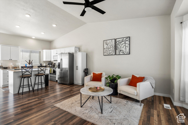 Photo 2 for MLS #2114550 at 2995 W 5750 South