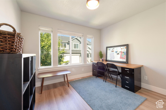 Photo 16 for MLS #2114577 at 4037 W 1730 North
