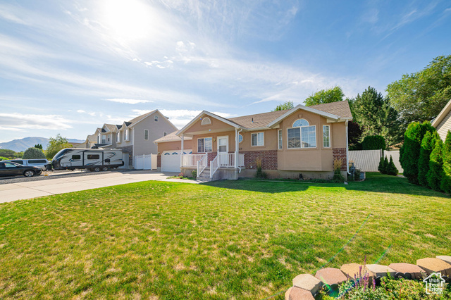 Photo 3 for MLS #2114581 at 1127 W 5150 South