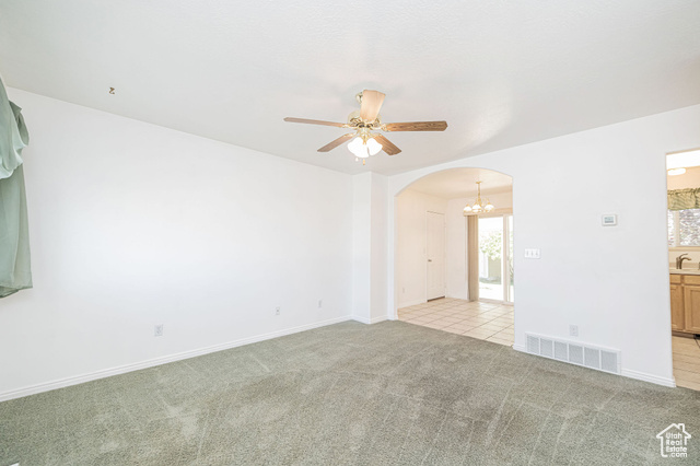 Photo 4 for MLS #2114581 at 1127 W 5150 South
