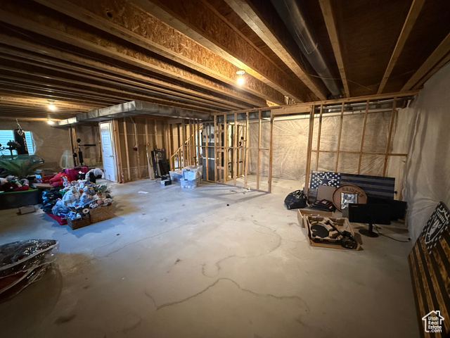 Photo 32 for MLS #2114596 at 583 S Alberta Spruce Dr