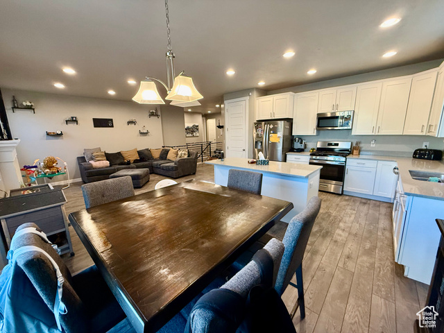 Photo 13 for MLS #2114596 at 583 S Alberta Spruce Dr
