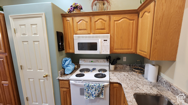 Photo 10 for MLS #2114613 at 337 E Pavilion Cir