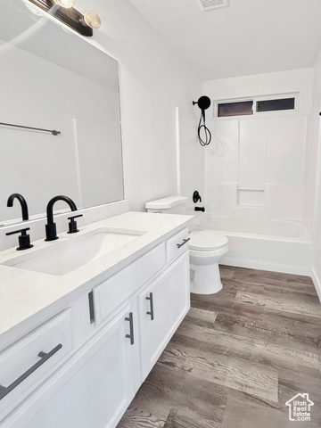 Photo 14 for MLS #2114615 at 5882 W 7000 South