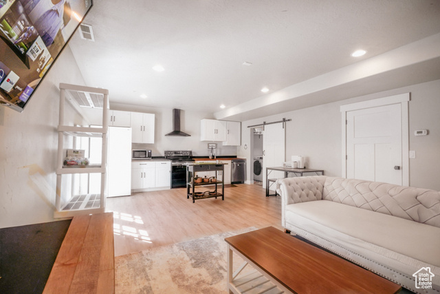 Photo 38 for MLS #2114619 at 11851 S Graycliff Rd